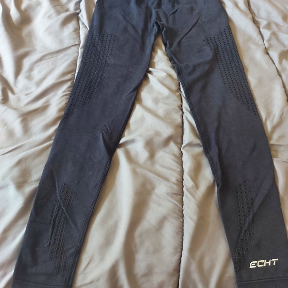 NWOT Echt high waisted leggings! - Picture 3 of 4